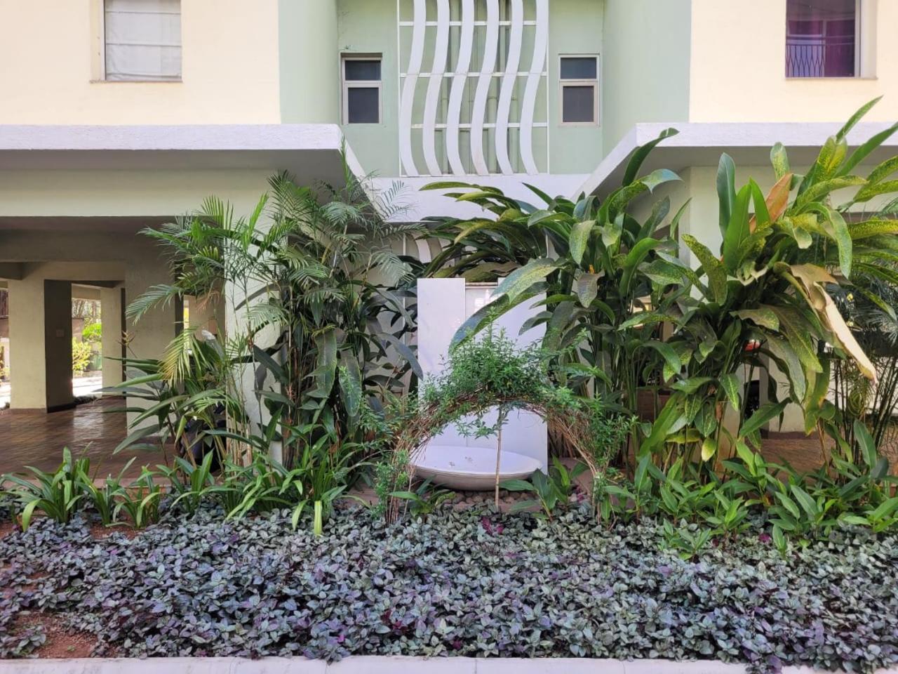 B&F Kensington Square Siolim Exterior foto
