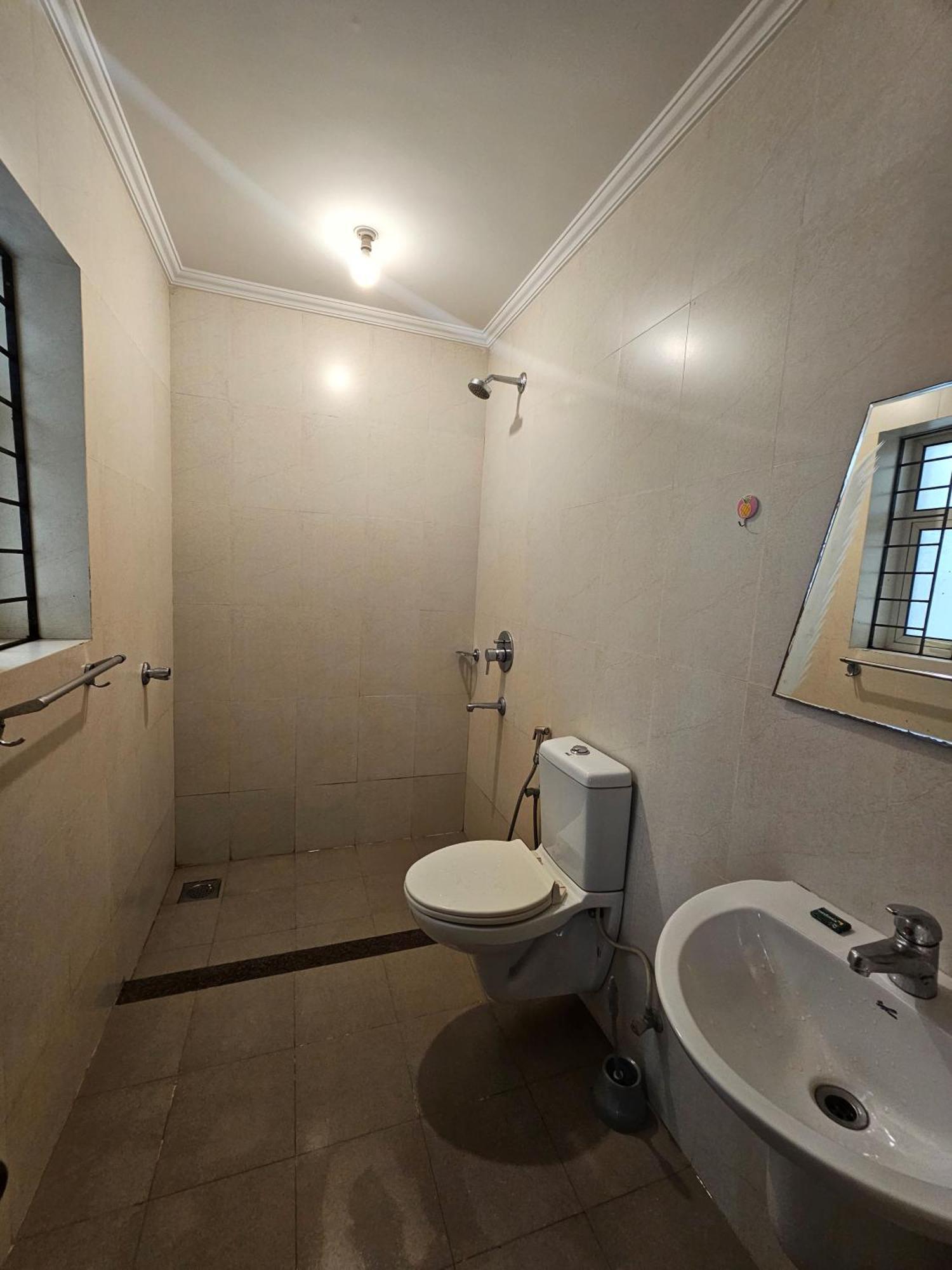 B&F Kensington Square Siolim Exterior foto