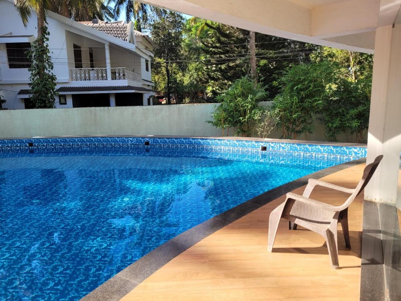 B&F Kensington Square Siolim Exterior foto