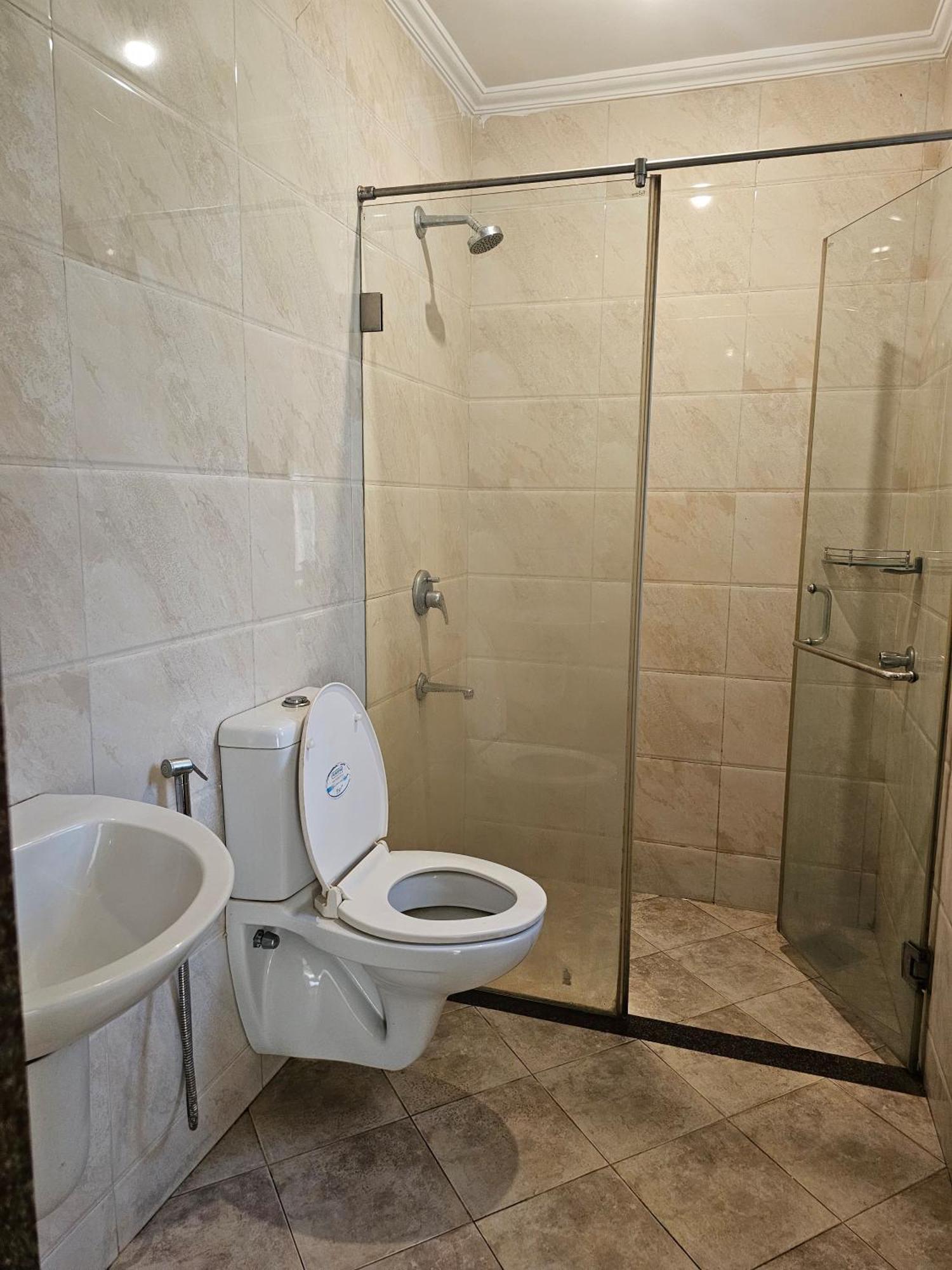 B&F Kensington Square Siolim Exterior foto