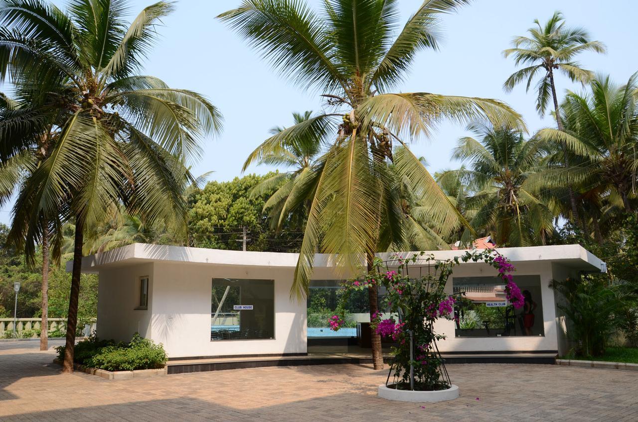 B&F Kensington Square Siolim Exterior foto